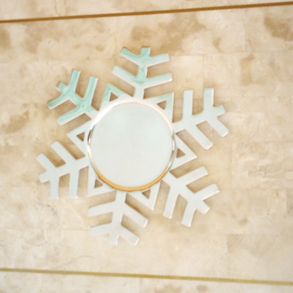 Burgundy Pillar Candle With Chrome Snowflake Stand - Picture 4 of 14